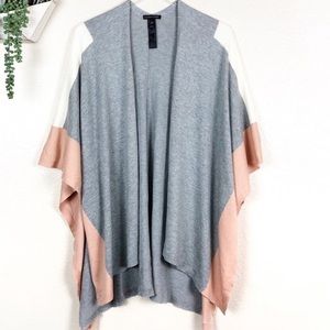 Eileen Fisher grey/pink/white shawl
